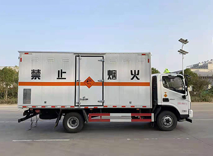 遂宁爆破器材运输车